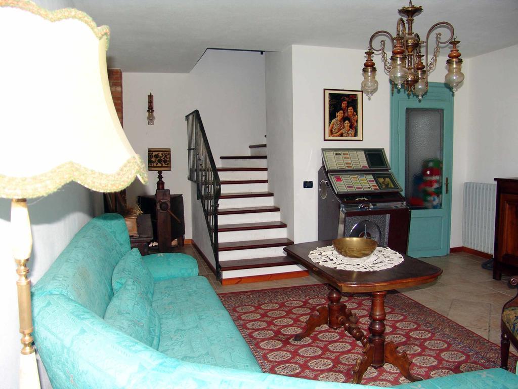 بوتسولينغو Casa Vacanze Cascina Campagnola المظهر الخارجي الصورة
